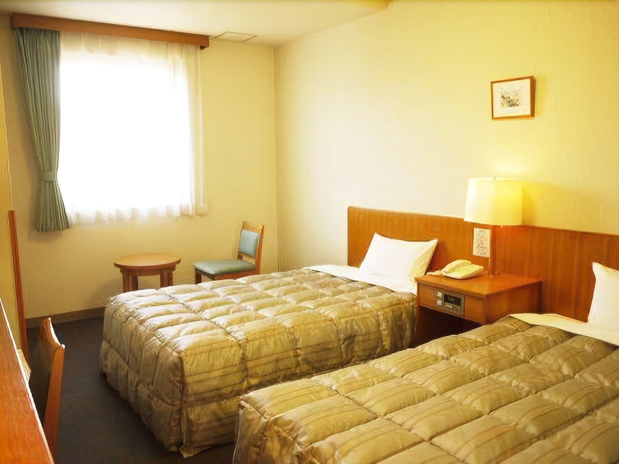 Hotel Route-Inn Shin Gotemba Inter -Kokudo 246 Gou- Esterno foto