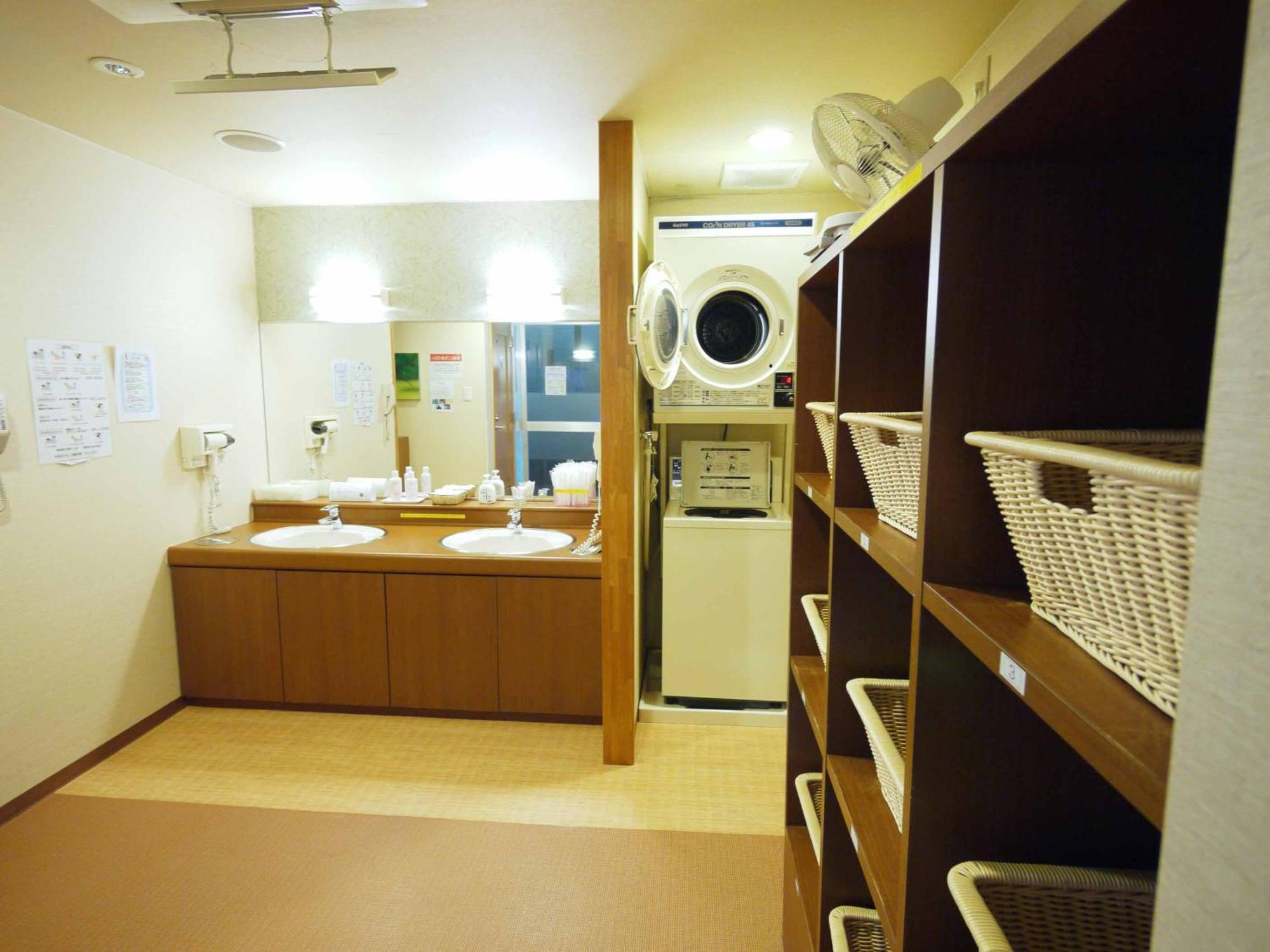 Hotel Route-Inn Shin Gotemba Inter -Kokudo 246 Gou- Esterno foto